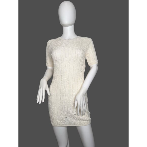 Chanel Dress Size 36 White Cashmere CC Knit Crochet Dress - Picture 4 of 16